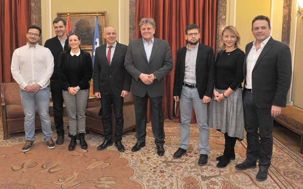 ПРИЧЕ ИЗ БЕОГРАДА: Радош Бајић најавио снимање две нове серије